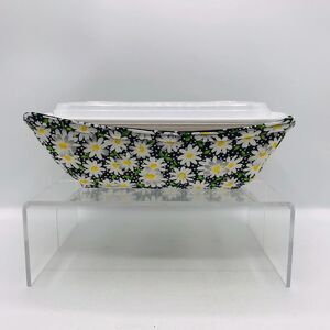 NEW! Microwave Takeout Container Cozy! Reversible, Black Daisy and Dots